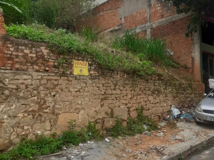 TERRENO BEM LOCALIZADO em CENTRO, TRÊS RIOS RJ