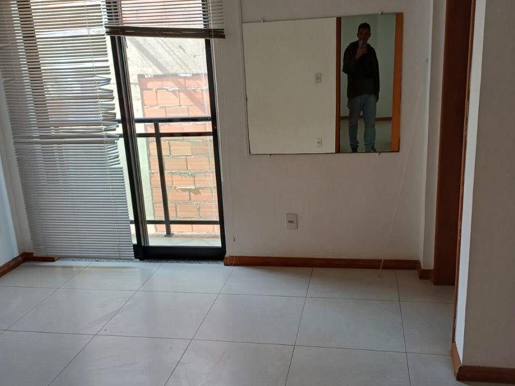 Foto 5 de 1 QUARTO NO CENTRO - OTIMA LOCALIZAÇÃO 603 em CENTRO, Três Rios