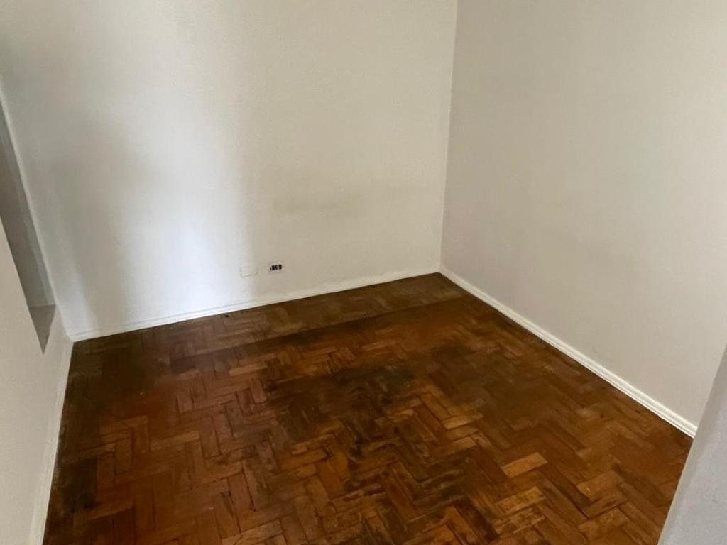 Foto 7 de OTIMO 3 QUARTOS NO CENTRO DA CIDADE em centro, Três Rios