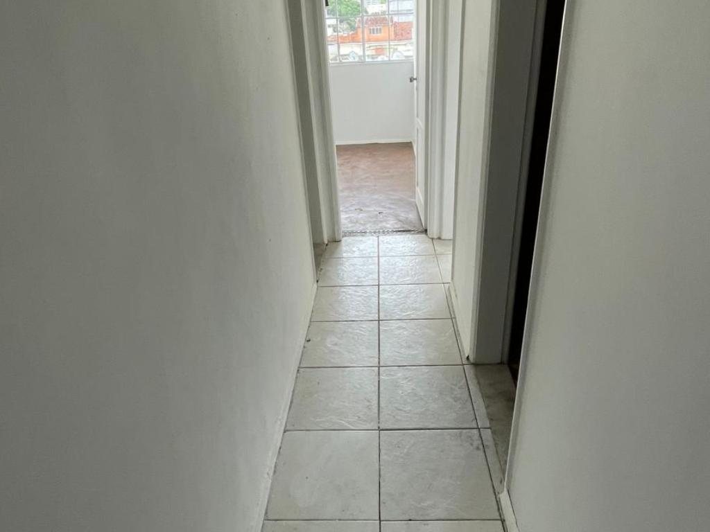 Foto 8 de OTIMO 3 QUARTOS NO CENTRO DA CIDADE em centro, Três Rios