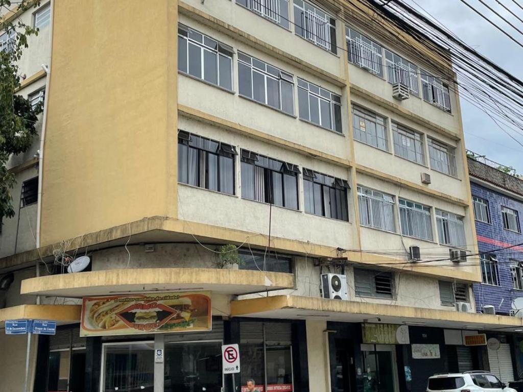 Foto 12 de OTIMO 3 QUARTOS NO CENTRO DA CIDADE em centro, Três Rios