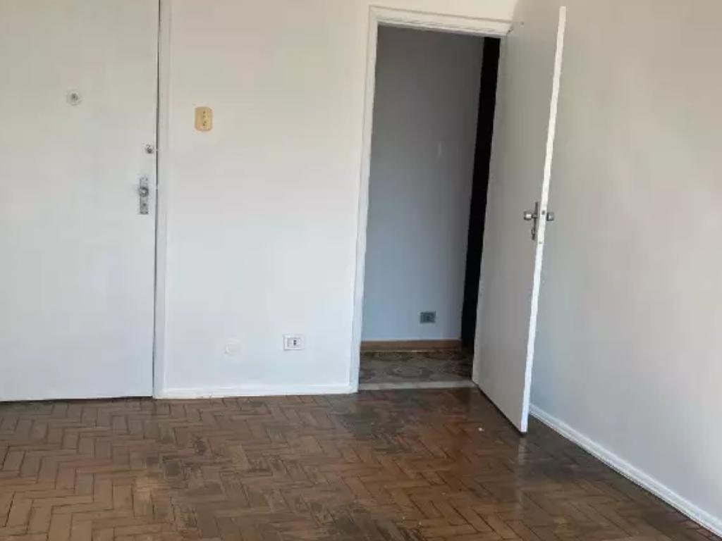 Foto 18 de OTIMO 3 QUARTOS NO CENTRO DA CIDADE em centro, Três Rios