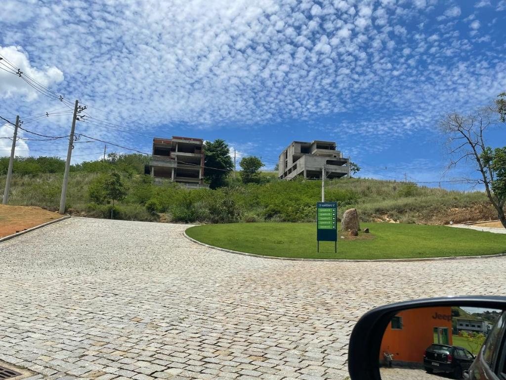 Foto 4 de CASA EM CONSTRUÇÃO NO CONDOMINIO PARQUE SANTA FE em centro, Três Rios