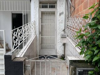 Miniatura de 2 QUARTOS NO CENTRO