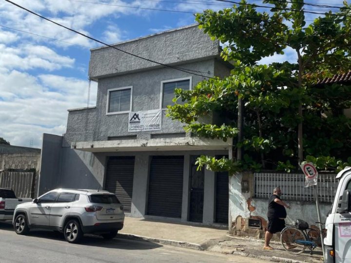 PREDIO A VENDA COM LOJA E RESIDENCIA em CANTAGALO, Três Rios