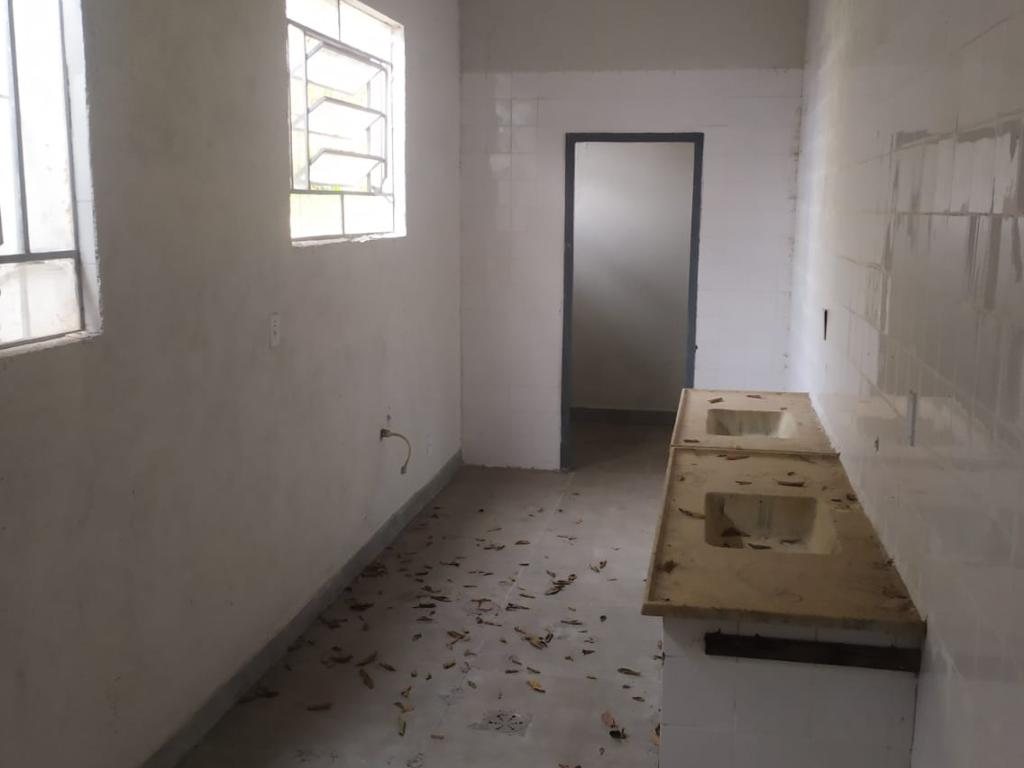 Foto 16 de PREDIO A VENDA COM LOJA E RESIDENCIA em CANTAGALO, Três Rios