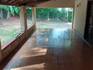 Miniatura de CASA TRÊS QUARTOS NO CENTRO