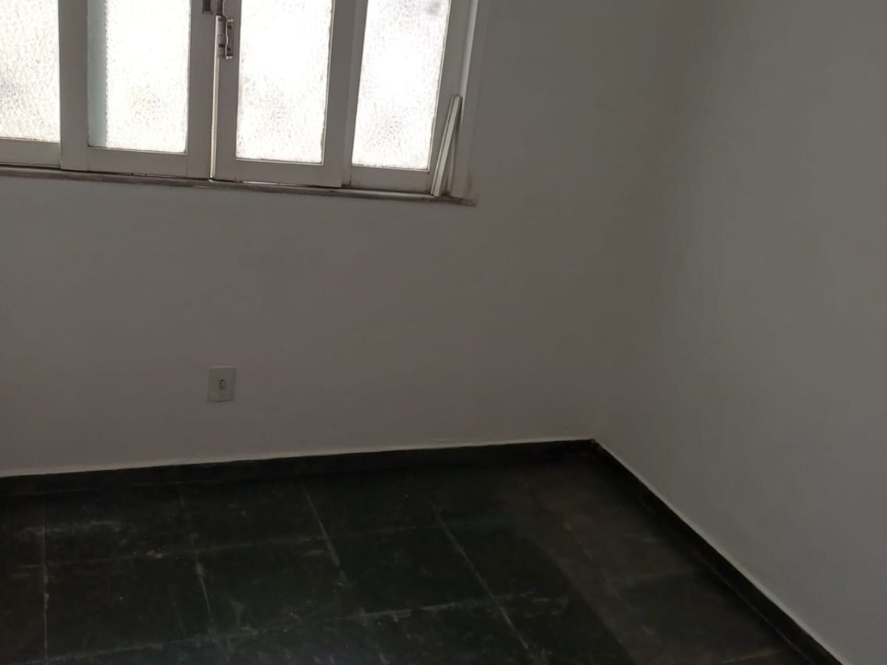 Foto 25 de CASA TRÊS QUARTOS NO CENTRO em centro, Três Rios