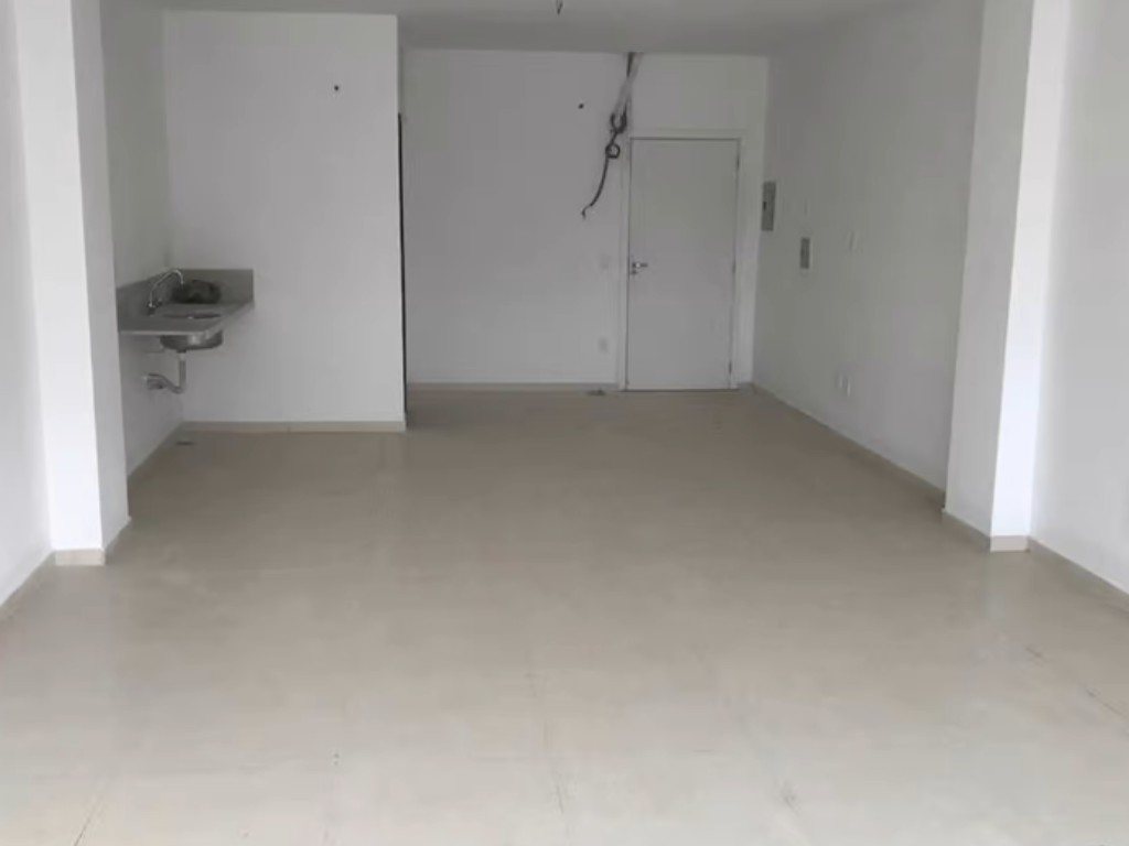 Foto 1 de SALA COMERCIAL NO AMERICO SILVA em Centro, Três Rios/RJ