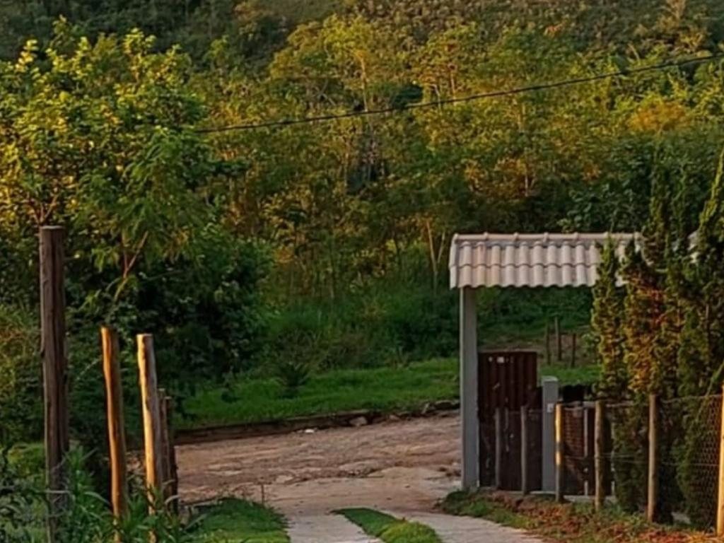 Foto 1 de CASA DE CAMPO NO CONDOMINIO HIPICA em MOURA BRASIL, TRÊS RIOS RJ