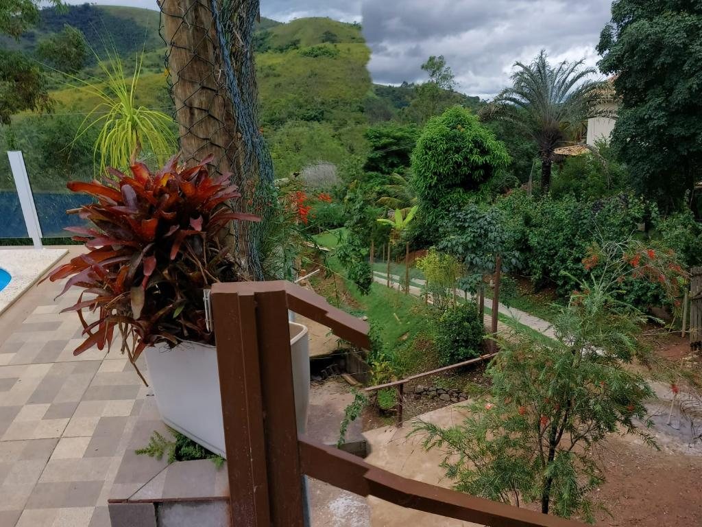 Foto 2 de CASA DE CAMPO NO CONDOMINIO HIPICA em MOURA BRASIL, TRÊS RIOS RJ